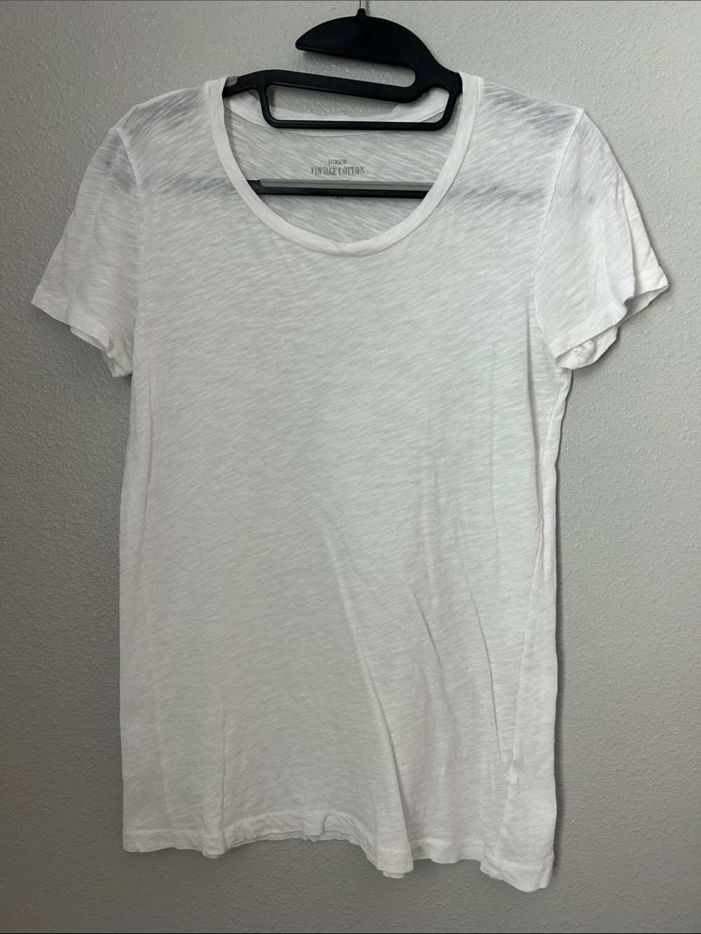 Casual White T-Shirt with Crew Neck